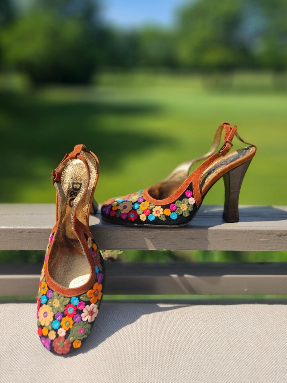 Dolce & Gabbana Multicolor Floral Applique Slingback W Suede T-Strap Heel, 8 - Picture 3 of 10